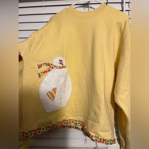 Cute snowman crewneck!